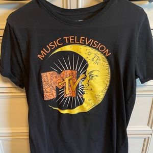 MTV graphic tee shirt